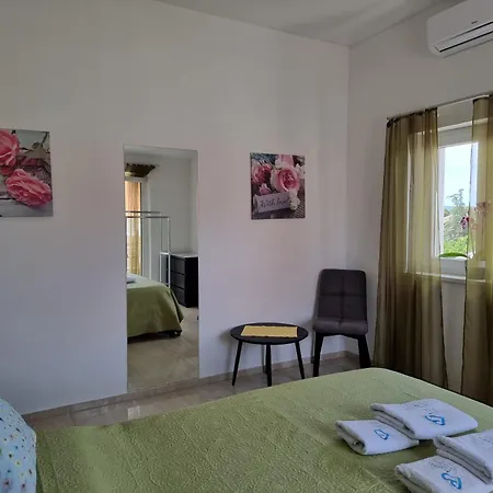 Appartement Bonbon 3 *