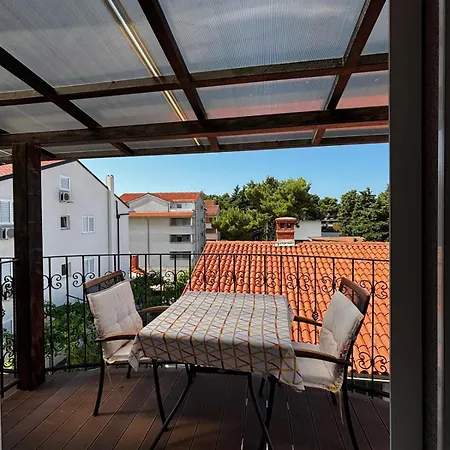 Bonbon 3 * Biograd Na Moru