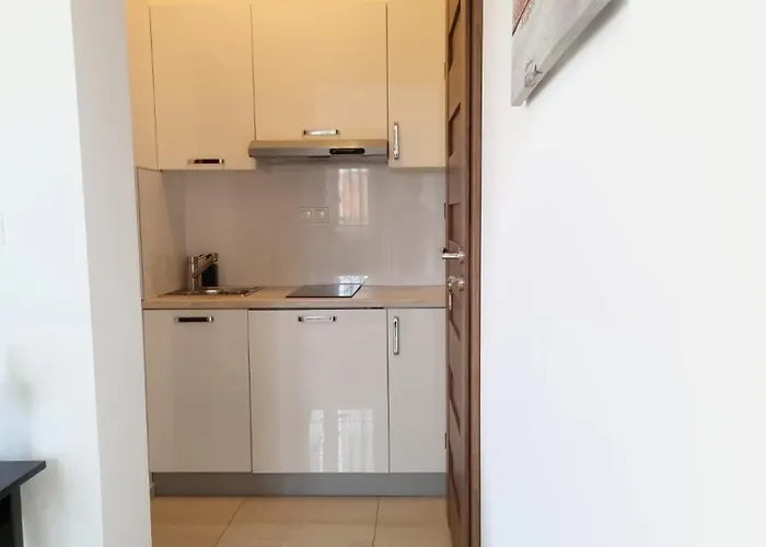 Bonbon 3 Apartament Biograd Na Moru
