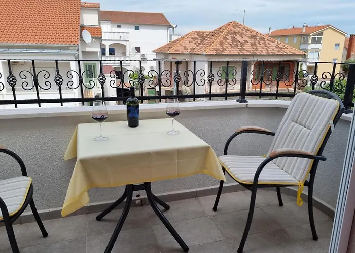 Bonbon 3 Apartament *