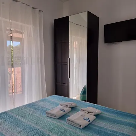 Bonbon 3 * Biograd Na Moru
