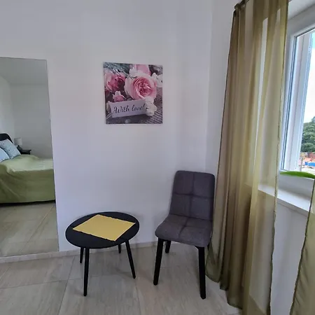 Bonbon 3 Apartman Biograd Na Moru