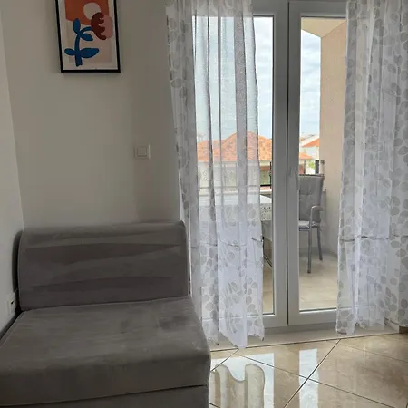Appartement Bonbon 3 *